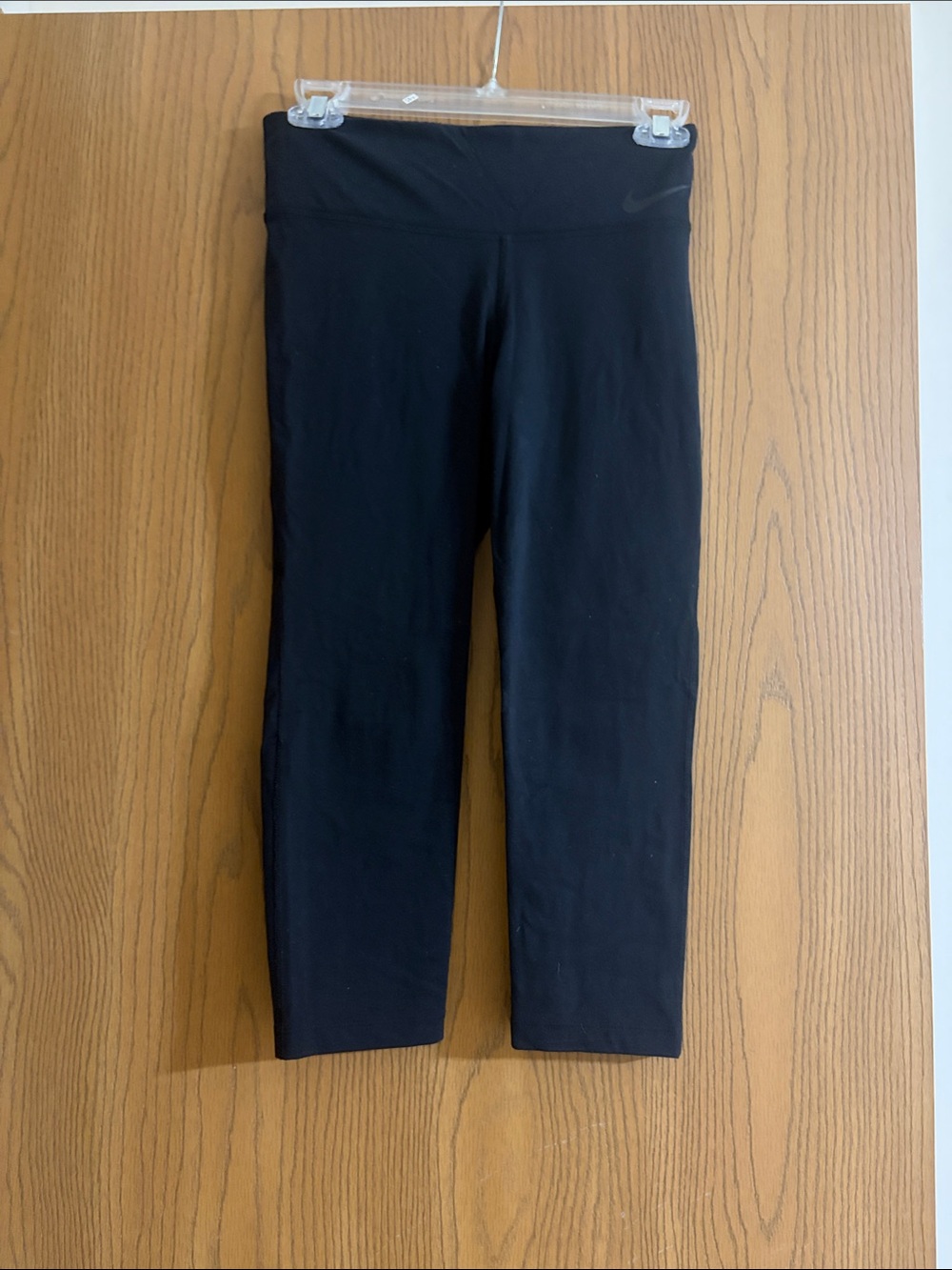 Nike Black High-Waist 3/4 Length Leggings